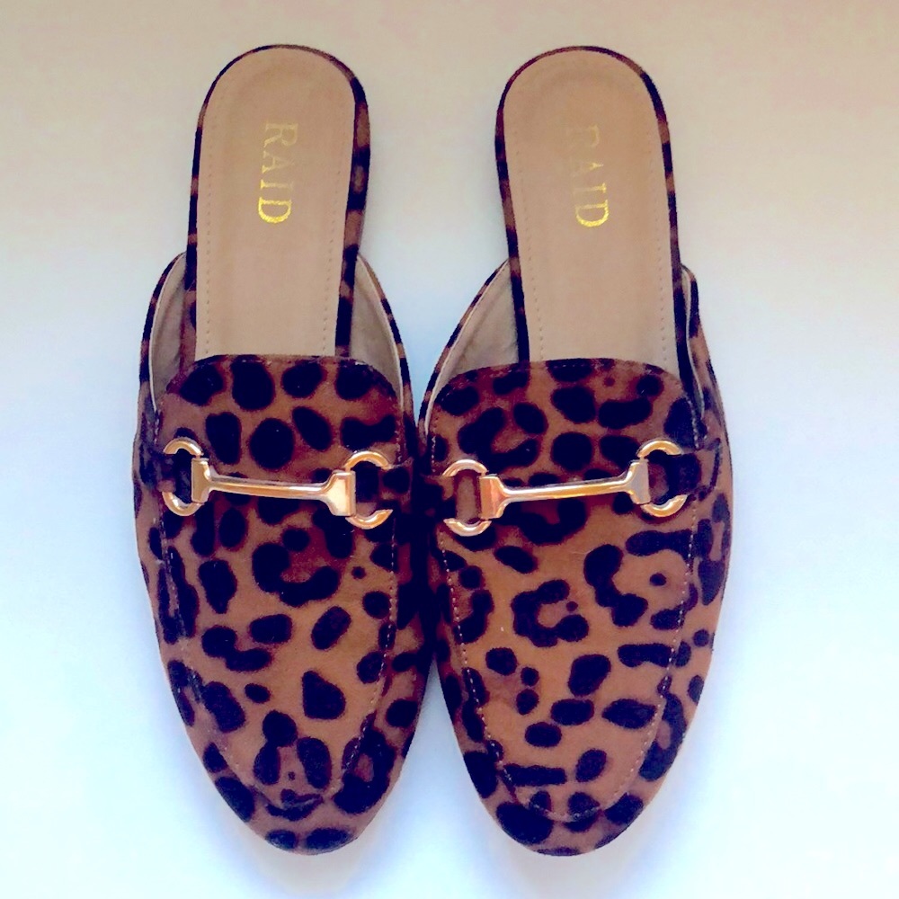 ASOS brand RAID leopard print flats size 8. (UK 6)